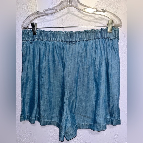 ARIAT Lightweight Shorts - Picture 4 of 8